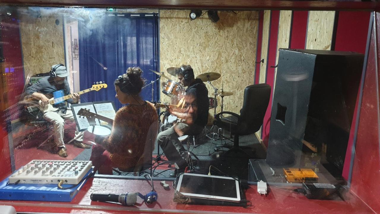 Maury Cat'Studio 66 Bagian luar foto